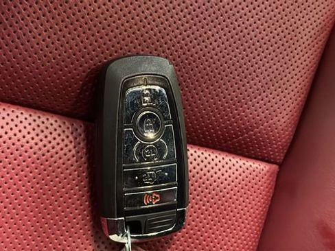 Used 2025 Lincoln Corsair Grand Touring w/ Equipment Group 301A AWD/4WD image 43