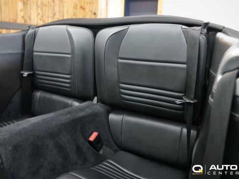 Used 2004 Porsche 911 Turbo image 38