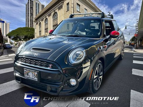 Used 2019 MINI Cooper S w/ Premium Package FWD image 1