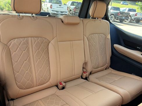 Used 2025 Jeep Grand Wagoneer Series III AWD/4WD image 24