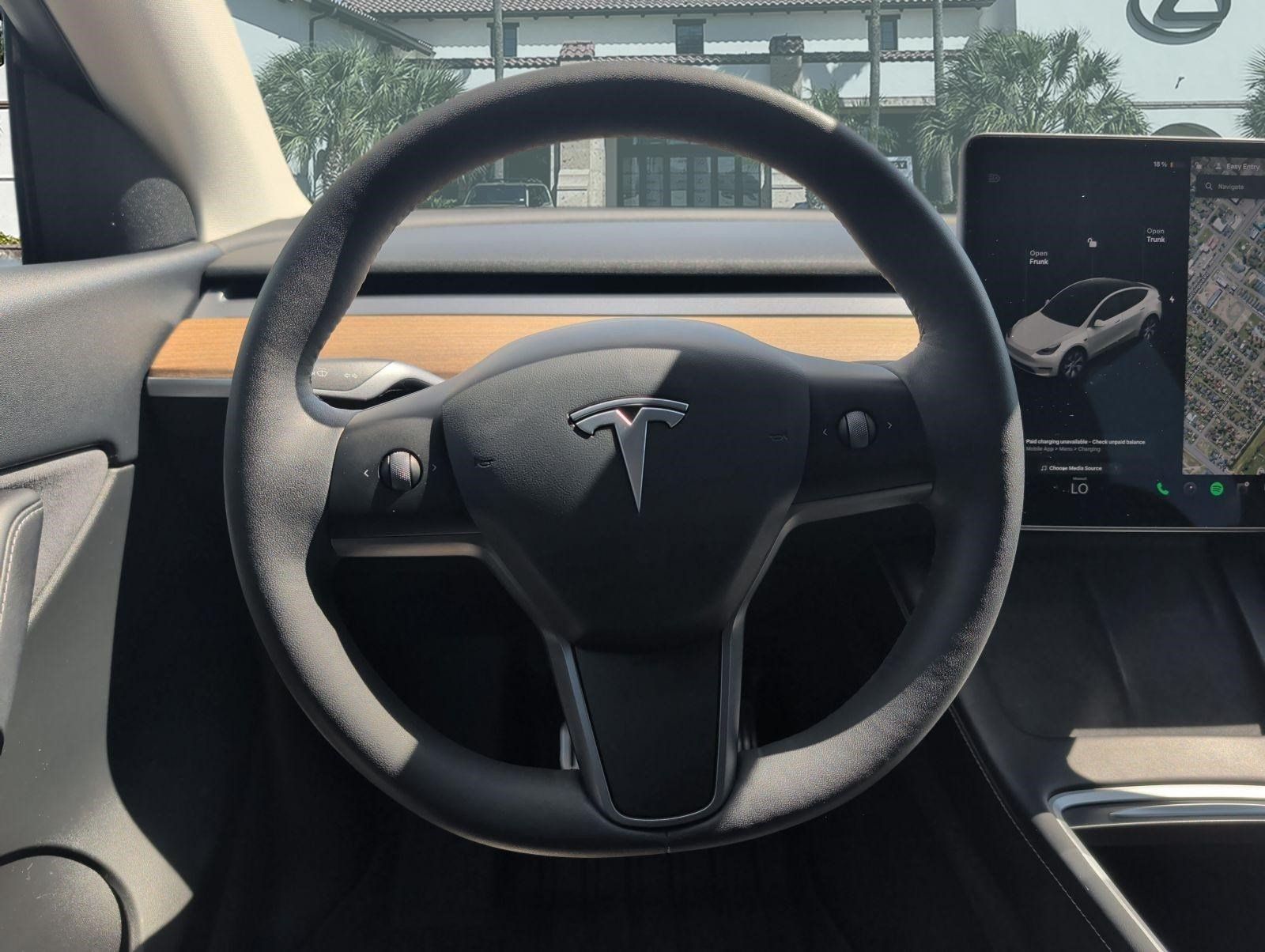Used 2021 Tesla Model Y Long Range AWD/4WD image 13