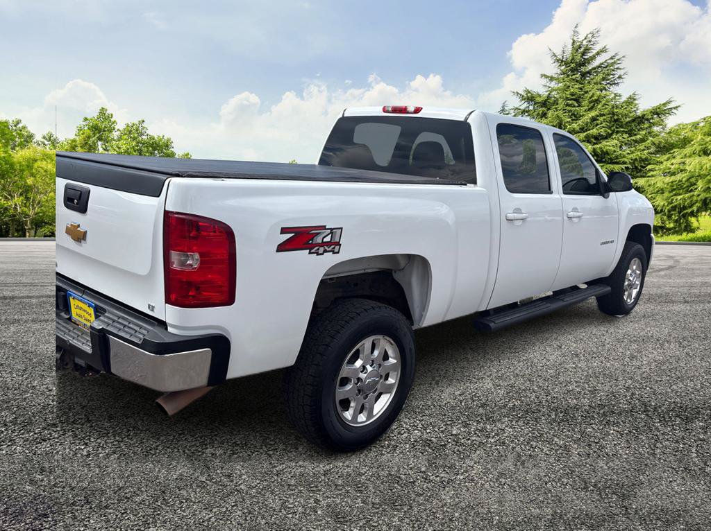Used 2014 Chevrolet Silverado 2500 LT w/ Z71 Appearance Package AWD/4WD image 7