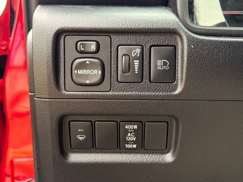 Used 2020 Toyota 4Runner TRD Off-Road Premium image 27