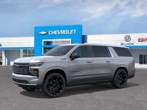 New 2026 Chevrolet Suburban High Country AWD/4WD image 32