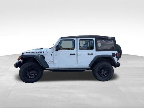 Used 2023 Jeep Wrangler Unlimited Rubicon w/ Xtreme 35 Tire Package AWD/4WD image 3