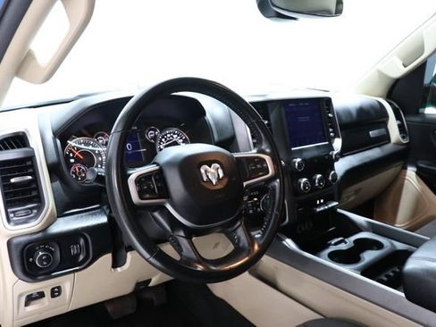Used 2021 RAM 1500 Big Horn AWD/4WD image 17