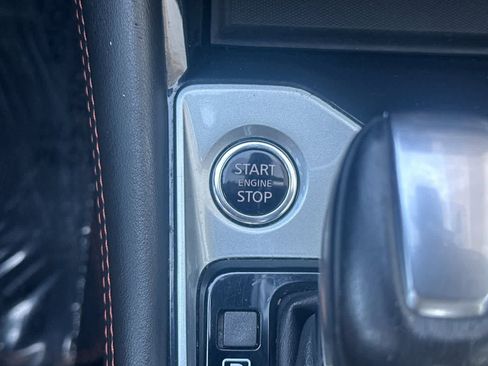 Used 2024 Nissan Altima 2.5 SR FWD image 22