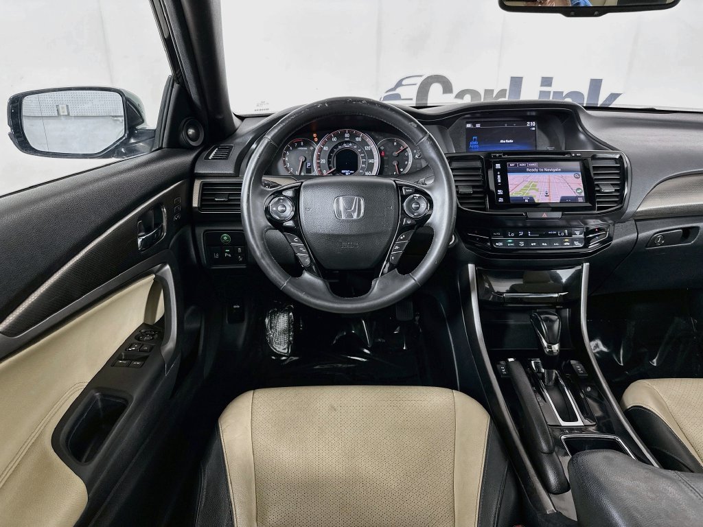 Used 2016 Honda Accord Touring image 28