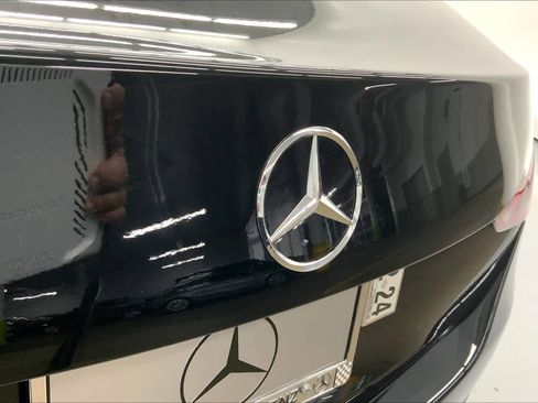 Used 2023 Mercedes-Benz C 300 Sedan image 8