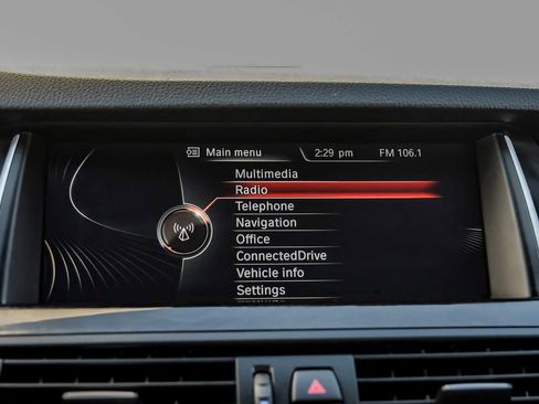 Used 2016 BMW 528i Sedan image 28