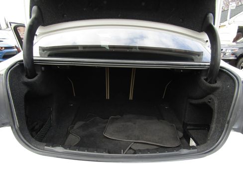 Used 2018 BMW 330i xDrive Sedan w/ Premium Package image 19