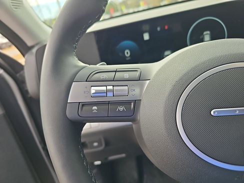 Used 2026 Hyundai Kona Limited image 17