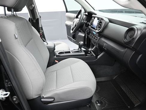 Certified 2023 Toyota Tacoma SR AWD/4WD image 19
