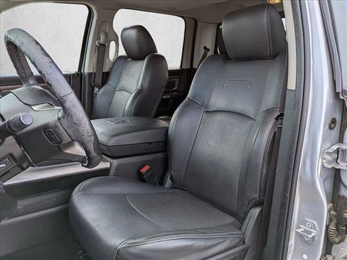 Used 2017 RAM 1500 Laramie w/ Convenience Group AWD/4WD image 16