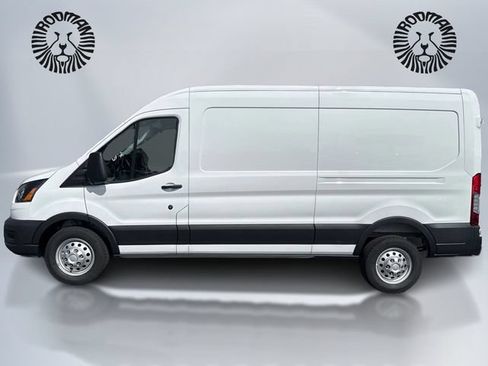 New 2026 Ford Transit 250 148 Medium Roof Extended AWD image 10