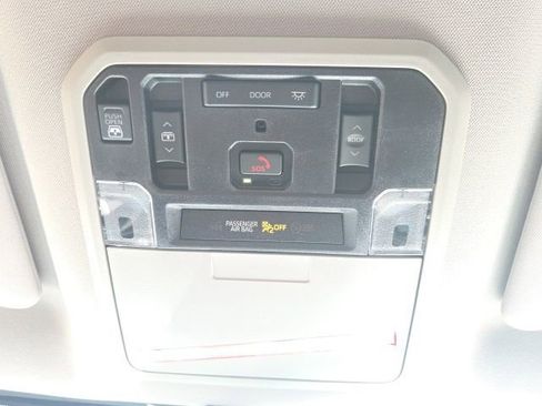 Used 2024 Toyota Tundra Limited image 28