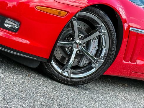 Used 2012 Chevrolet Corvette Grand Sport w/ 2LT Preferred Equipment Group RWD image 9