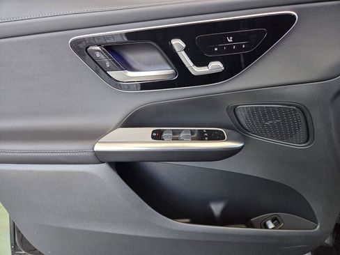 Certified 2024 Mercedes-Benz GLC 300 4MATIC w/ AMG Line image 23