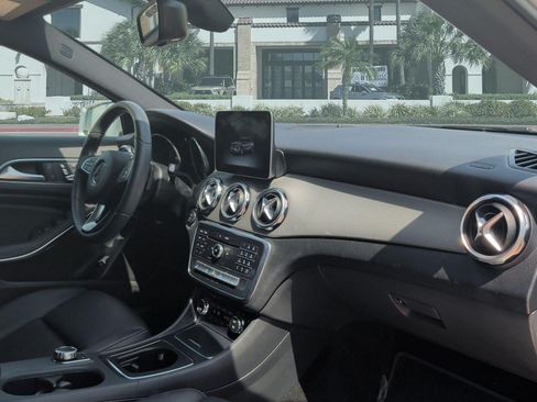 Used 2020 Mercedes-Benz GLA 250 image 28