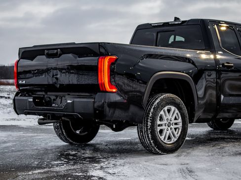 Used 2023 Toyota Tundra SR5 image 15