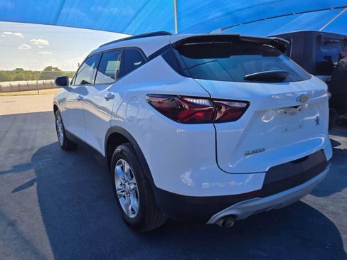 Used 2019 Chevrolet Blazer LT FWD image 3