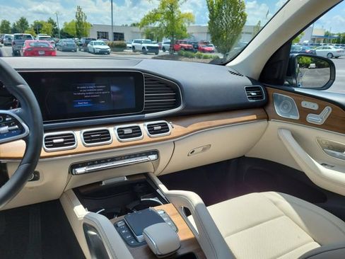 Used 2022 Mercedes-Benz GLE 350 image 11