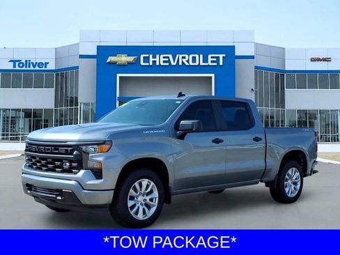 Used 2024 Chevrolet Silverado 1500 Custom AWD/4WD image 3