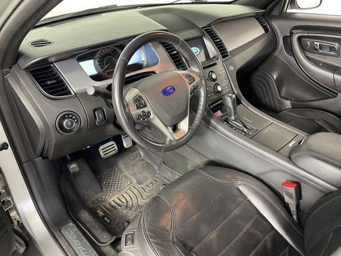 Used 2016 Ford Taurus SHO AWD/4WD image 3
