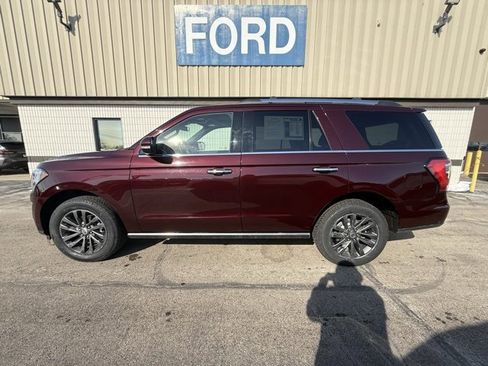 Used 2021 Ford Expedition Limited image 4