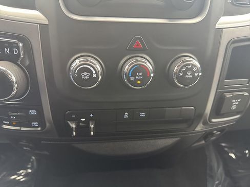 Used 2023 RAM 1500 Classic SLT AWD/4WD image 21