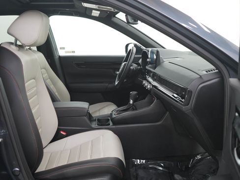 Used 2025 Honda CR-V Sport Touring image 11