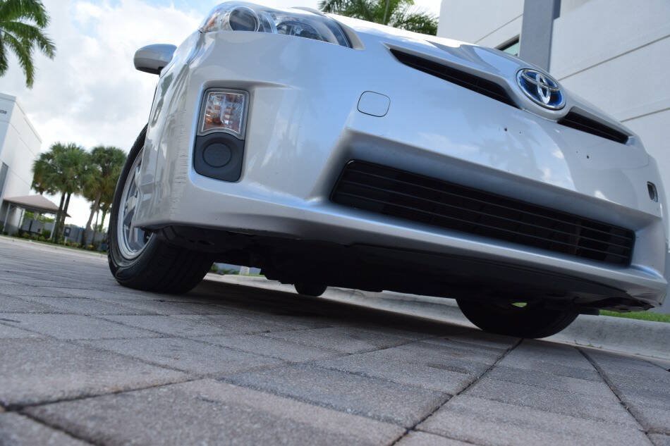 Used 2010 Toyota Prius Two w/ Preferred Accessory Pkg FWD image 13