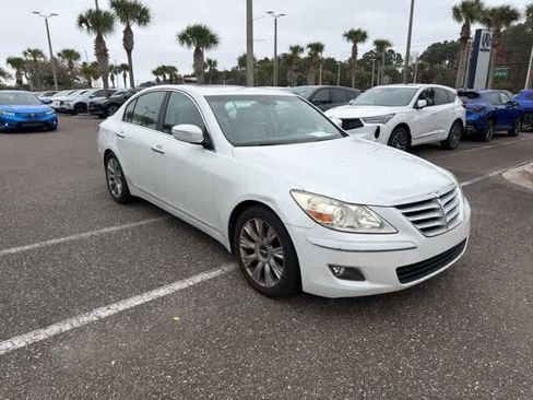 Used 2009 Hyundai Genesis 3.8 w/ Premium Plus Pkg 3 image 4