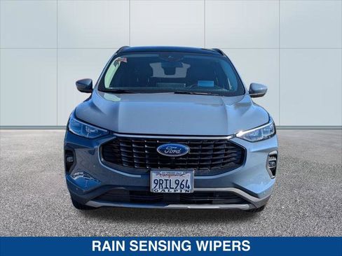 Certified 2024 Ford Escape PHEV w/ PHEV Premium Package image 8