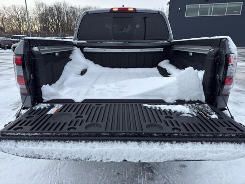 New 2026 Nissan Frontier SV image 8