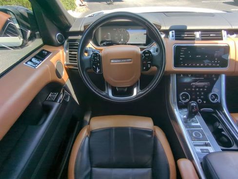Used 2018 Land Rover Range Rover Sport HSE Dynamic AWD/4WD image 18