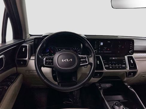 Used 2022 Kia Sorento S FWD image 23