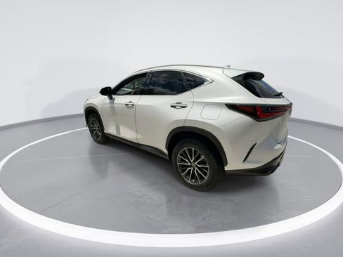 Used 2024 Lexus NX 250 FWD w/ Towing Package (2000 Lbs) image 6