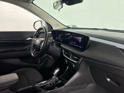 Used 2025 Buick Encore GX Preferred image 33