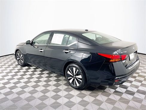 Used 2022 Nissan Altima 2.5 SL image 6
