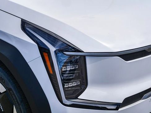 New 2026 Kia EV9 Wind image 11