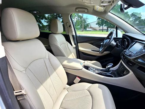Used 2020 Buick Envision Essence image 24