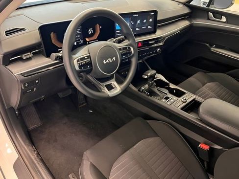Used 2025 Kia K5 LXS FWD image 18