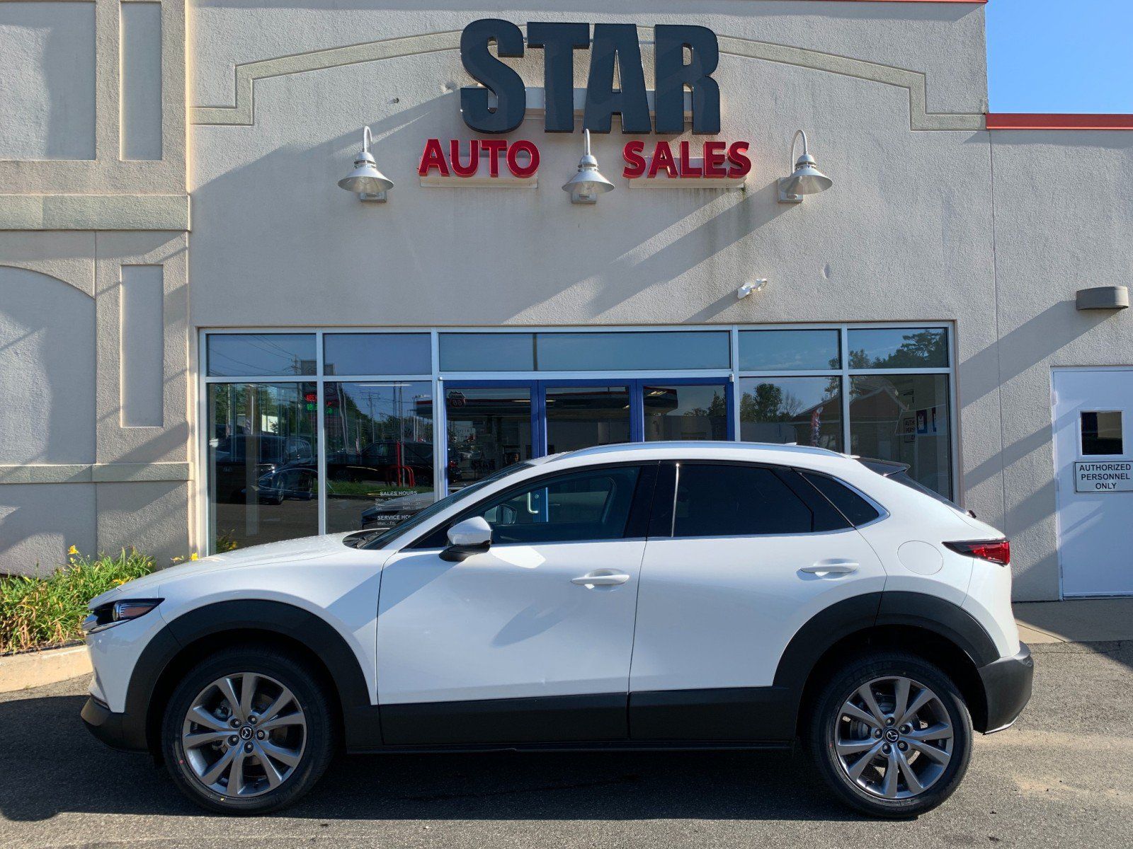 Used 2023 MAZDA CX-30 AWD 2.5 S w/ Premium Package image 4