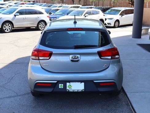 Used 2021 Kia Rio S FWD image 10