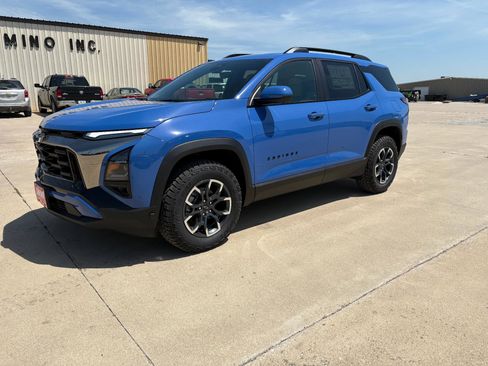 New 2026 Chevrolet Equinox ACTIV w/ Convenience Package III image 2