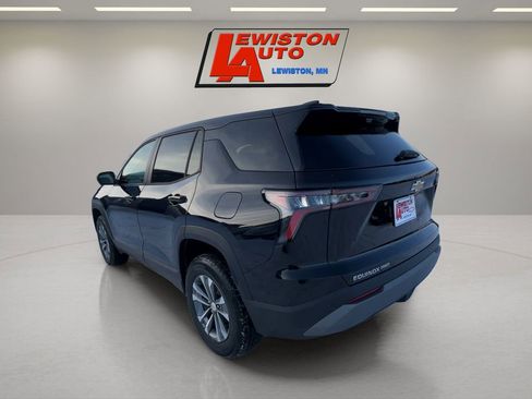 New 2026 Chevrolet Equinox LT w/ Convenience Package II image 3