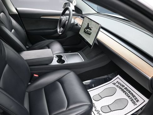 Used 2022 Tesla Model 3 RWD image 27
