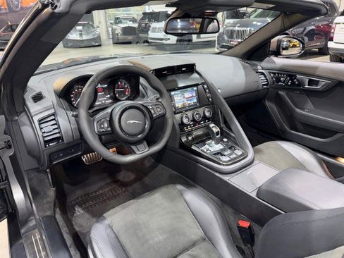Used 2016 Jaguar F-TYPE S image 7