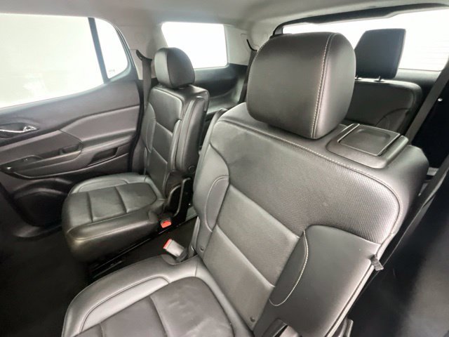 Used 2023 GMC Acadia SLT AWD/4WD image 5